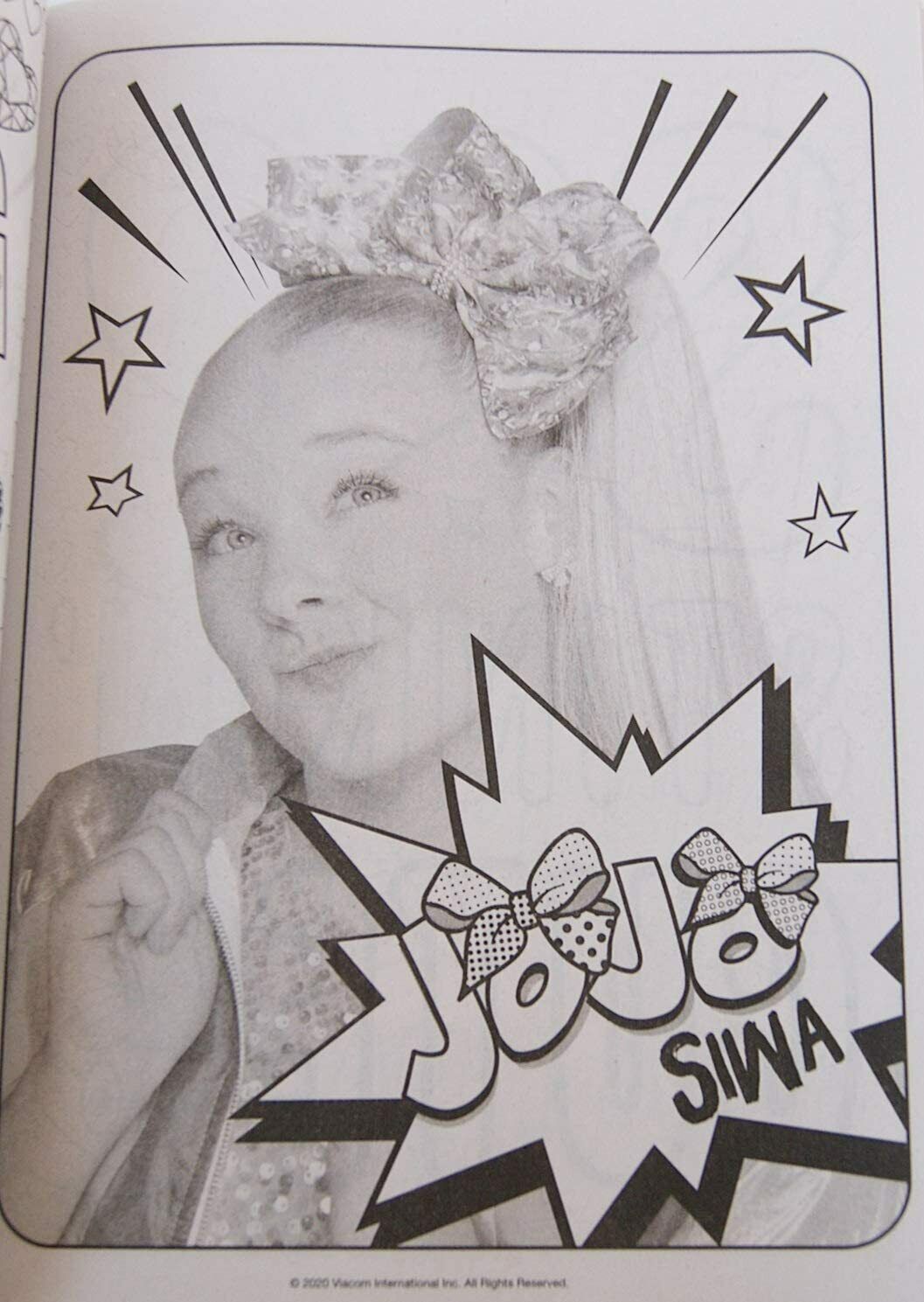 JoJo Siwa ''Yas Queen'' Coloring and Activity Book with Bonus